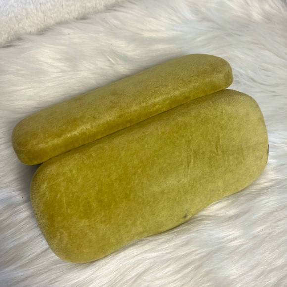 Gucci sunglass case only - Picture 2 of 6